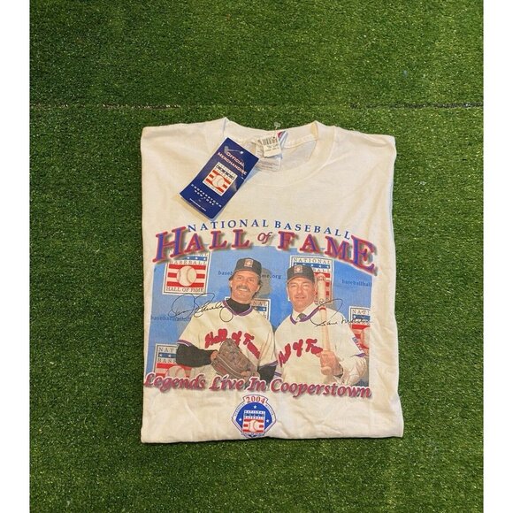 Other - Vintage Baseball shirt mens extra large white hall of fame paul molitor 30